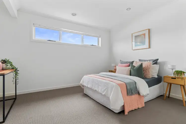 Fifth view of Homely townhouse listing, 6 Heffernan Walk, Heidelberg Heights VIC 3081