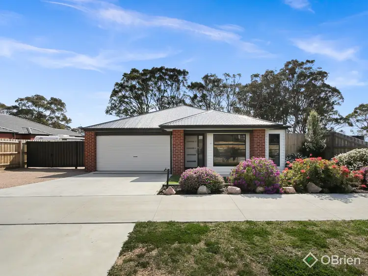 17 Houghton Crescent, Eagle Point VIC 3878