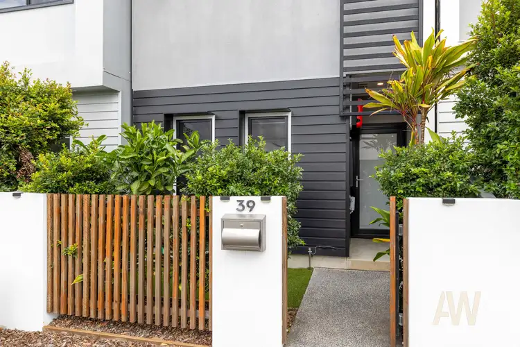39 Charlotte Avenue, Nirimba QLD 4551