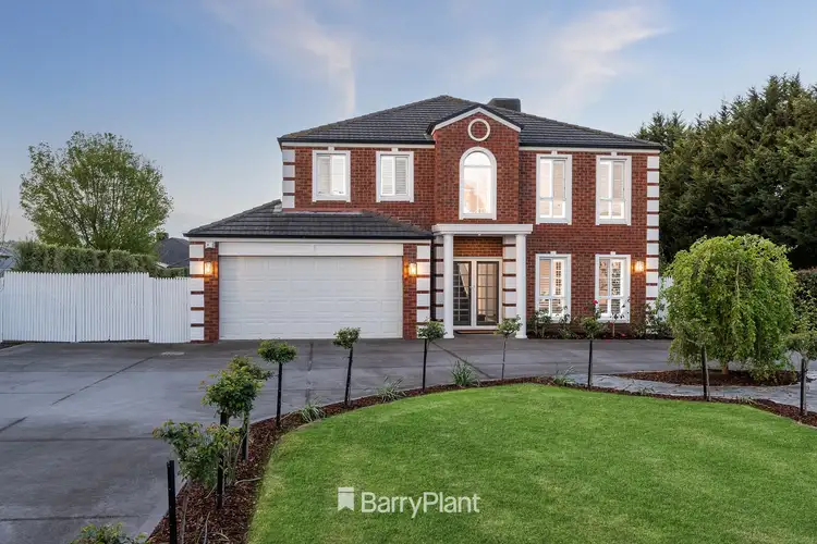 6-8 Brentwood Way, Waurn Ponds VIC 3216