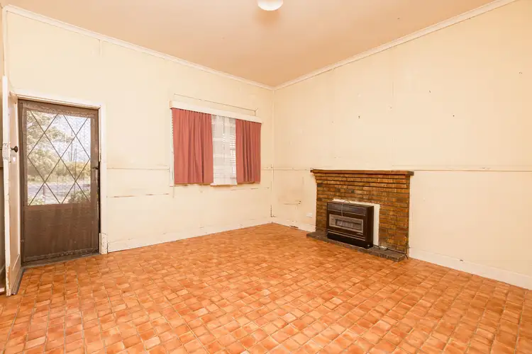 Second view of Homely house listing, 113 Jacaranda Street, Red Cliffs VIC 3496
