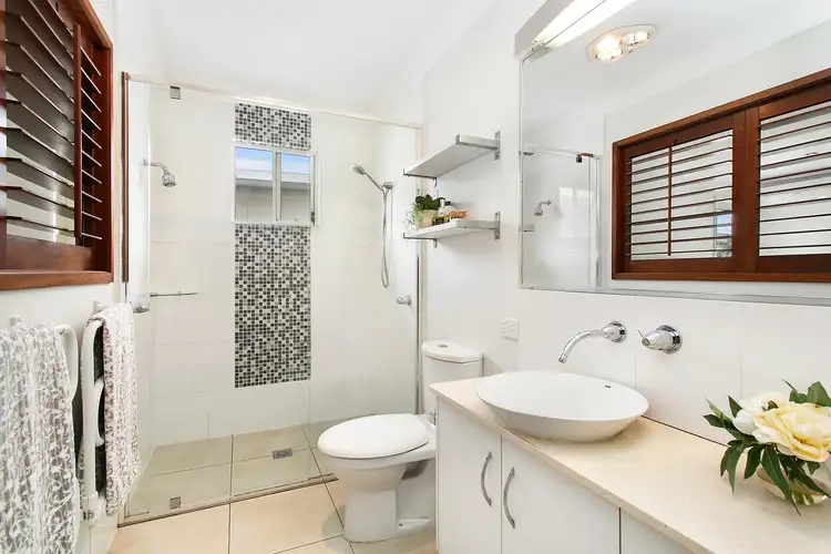 Sixth view of Homely semi-detached listing, 2/93 Laguna Avenue, Palm Beach QLD 4221