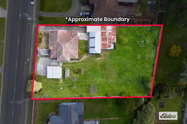 18 South Road, West Ulverstone TAS 7315