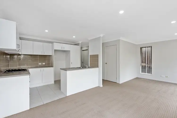 Fifth view of Homely house listing, 6 Moffitt Place, Morisset NSW 2264