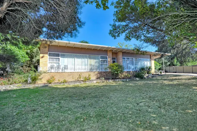 56 Barkly Street West, Ararat VIC 3377