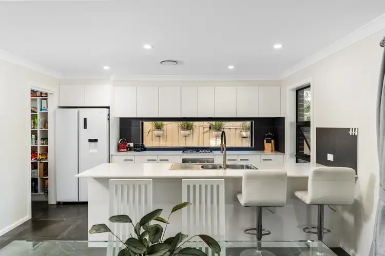 Third view of Homely house listing, 186 Winbin Crescent, Gwandalan NSW 2259