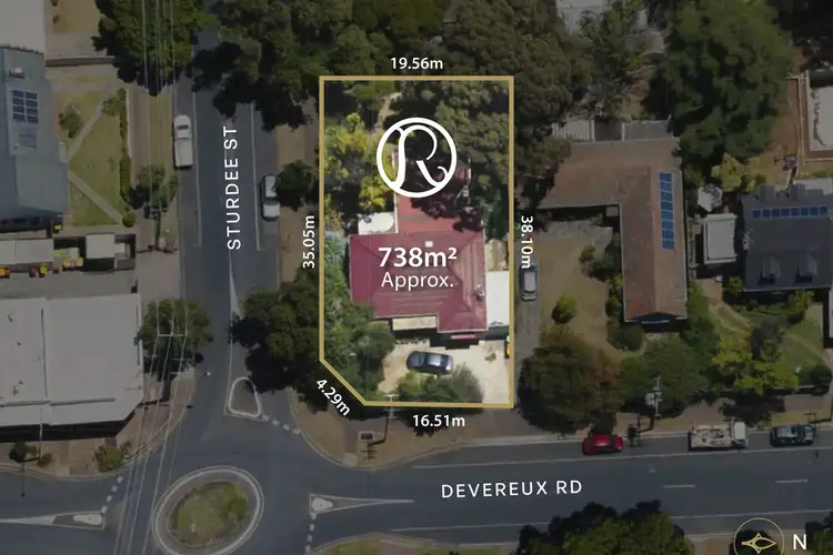 53 Devereux Road