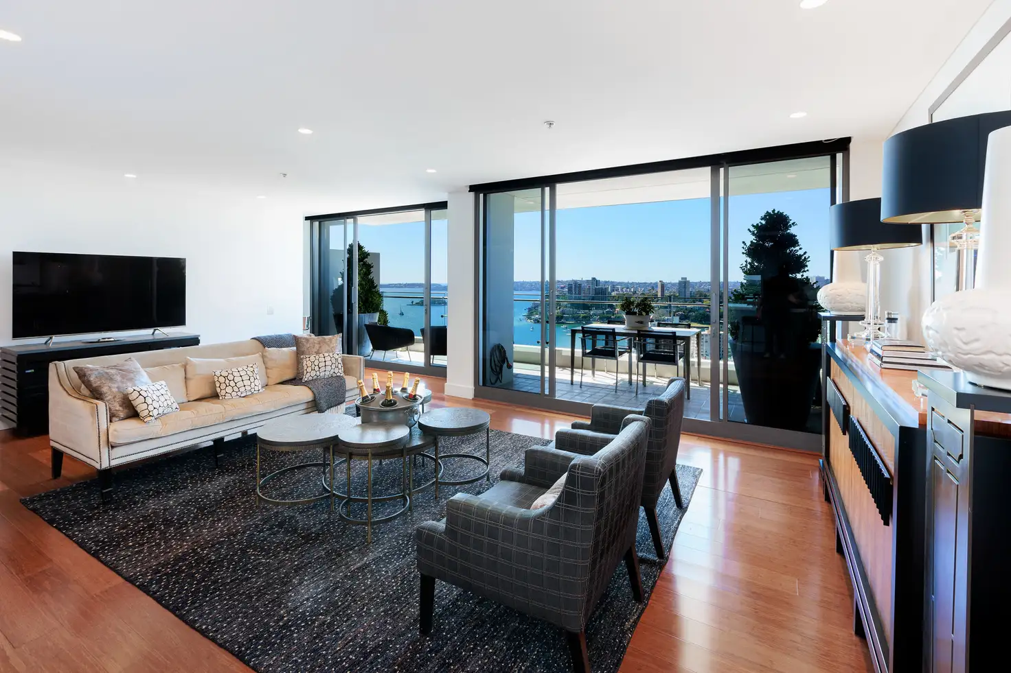 Main view of Homely unit listing, 1706/81 Macleay Street, Potts Point NSW 2011