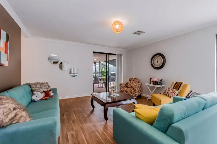 Seventh view of Homely house listing, 2 Parkhurst Avenue, Hilbert WA 6112