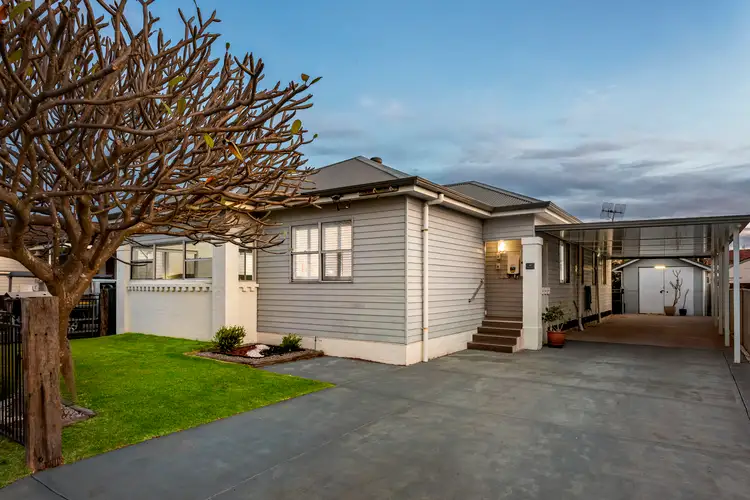 14 Merleview Street, Belmont NSW 2280