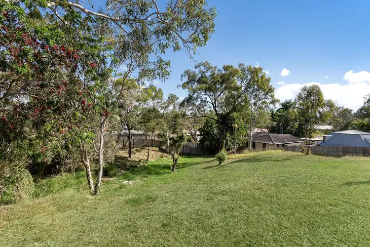 27 Lamington Street, The Range QLD 4700