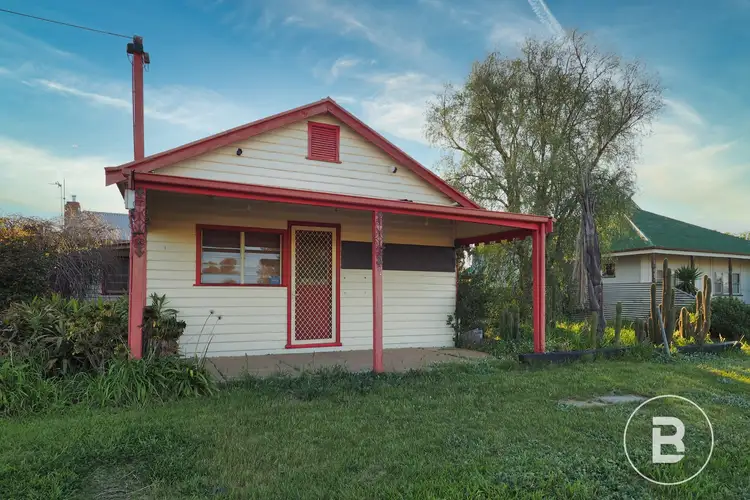 28 Newall Street, Marnoo VIC 3387