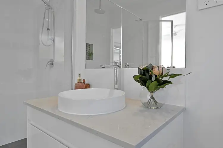 Fourth view of Homely house listing, 8 Harrow Circuit, Greta NSW 2334