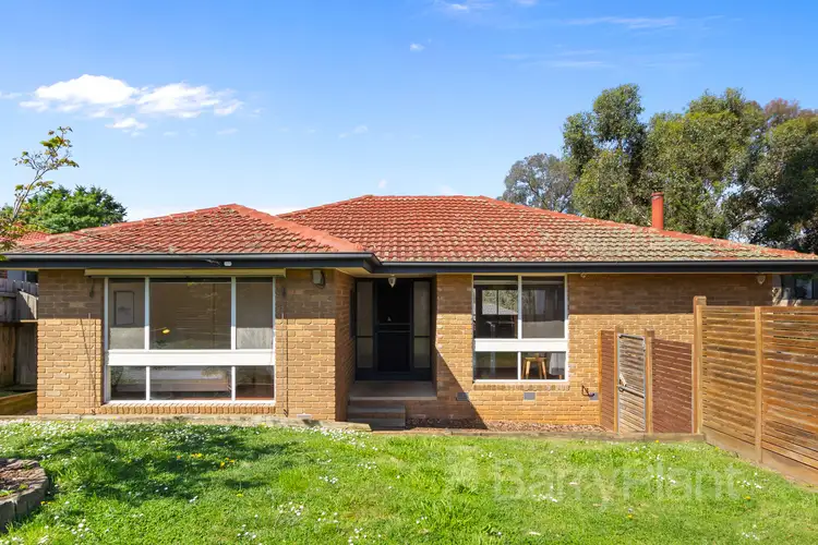 10 Daymar Drive, Mooroolbark VIC 3138