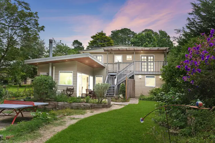 10 Noble Street, Bullaburra NSW 2784