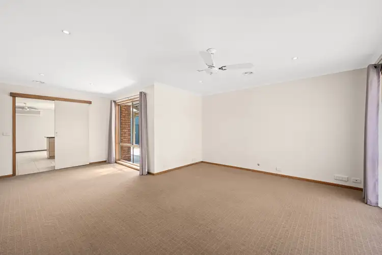 Sixth view of Homely house listing, 2 Megan Place, Traralgon VIC 3844