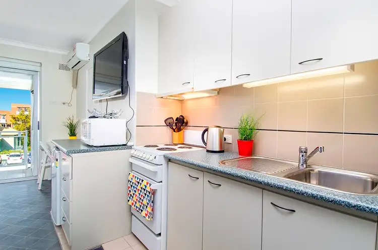 Fifth view of Homely studio listing, 28/33 Fitzroy, Kirribilli NSW 2061