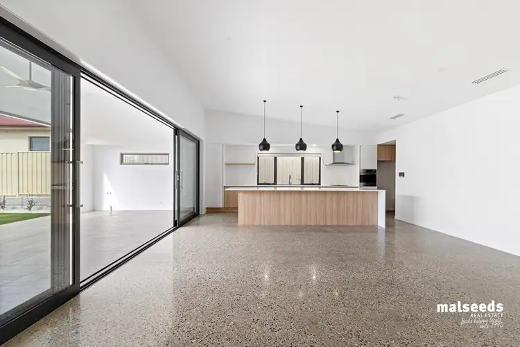 Second view of Homely house listing, 2/4 Gwendoline Street, Mount Gambier SA 5290