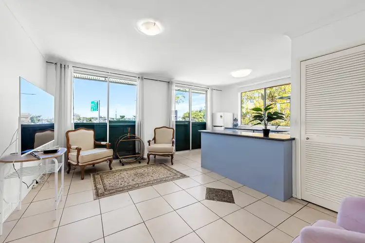 Third view of Homely unit listing, 6/110 Kingsford Smith Drive, Hamilton QLD 4007
