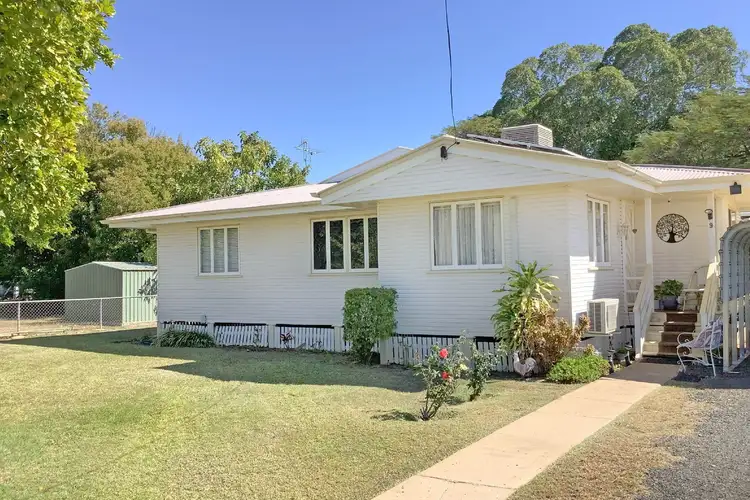 9 Jabiru Street, Longreach QLD 4730