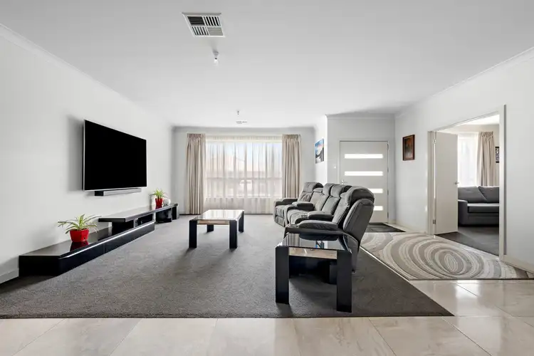 Fourth view of Homely house listing, 2 Wills Court, Mount Gambier SA 5290