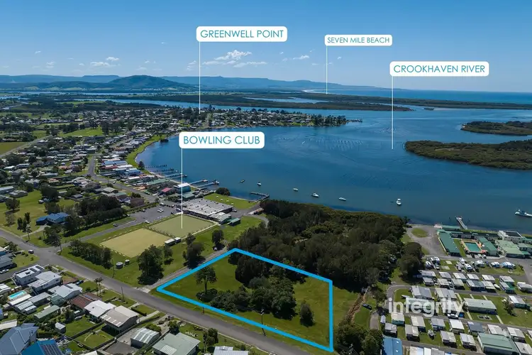 120 Greens Road, Greenwell Point NSW 2540