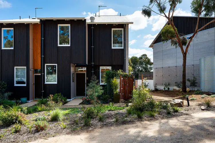 13/19 Reckleben Street, Castlemaine VIC 3450