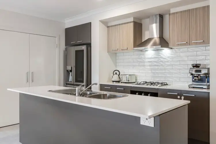 Second view of Homely house listing, 21 Flannery Circuit, Charlemont VIC 3217