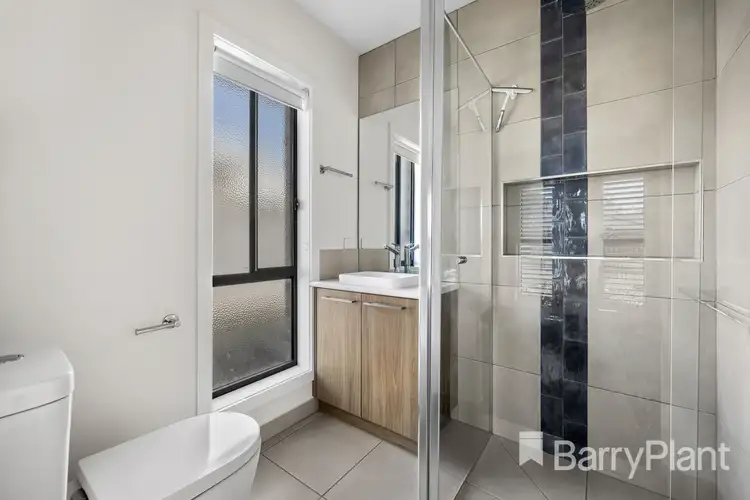 Fifth view of Homely house listing, 10 Adrianus Street, Alfredton VIC 3350