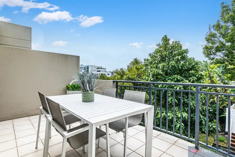 Fourth view of Homely apartment listing, 30/11 Sturdee Parade, Dee Why NSW 2099