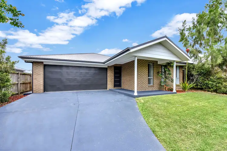 10 Bitta Street, Fletcher NSW 2287