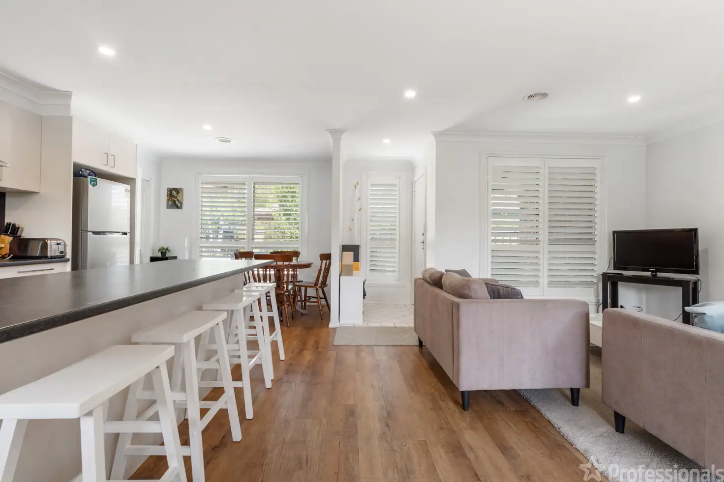 Main view of Homely house listing, 10 Wade Place, Orange NSW 2800