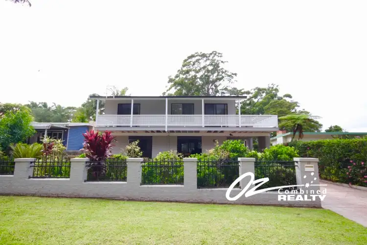 32 Island Point Road