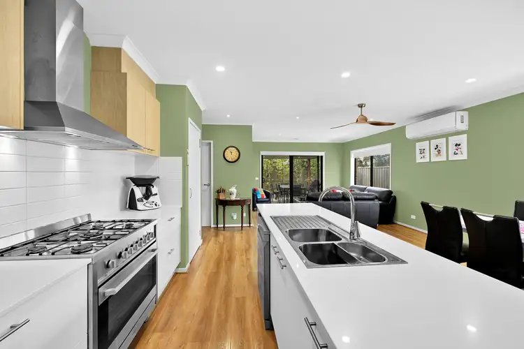 Sixth view of Homely house listing, 5 Moorhouse Court, Yarragon VIC 3823