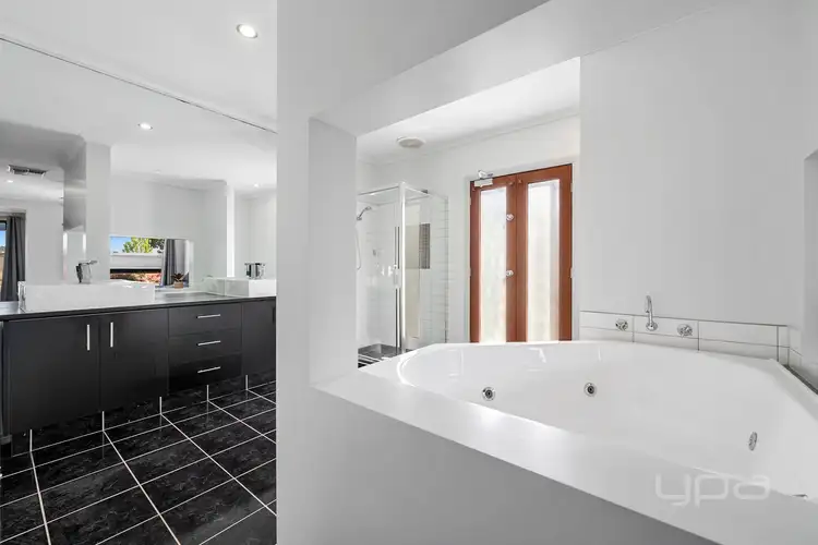 Sixth view of Homely house listing, 31 Scarlet Oak Avenue, Harkness VIC 3337