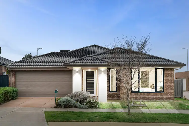 Main view of Homely house listing, 4 Nari Place, Werribee VIC 3030