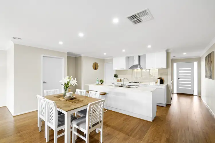Second view of Homely house listing, 4 Nari Place, Werribee VIC 3030