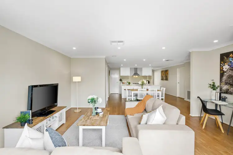Fifth view of Homely house listing, 4 Nari Place, Werribee VIC 3030