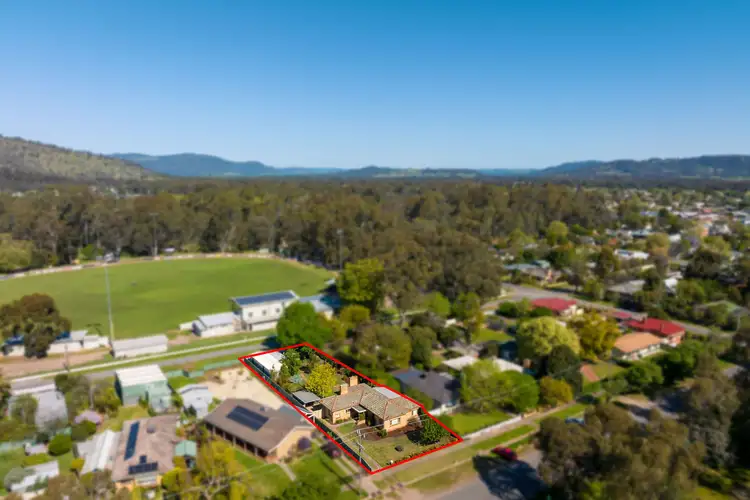 5 Railway Street, Euroa VIC 3666