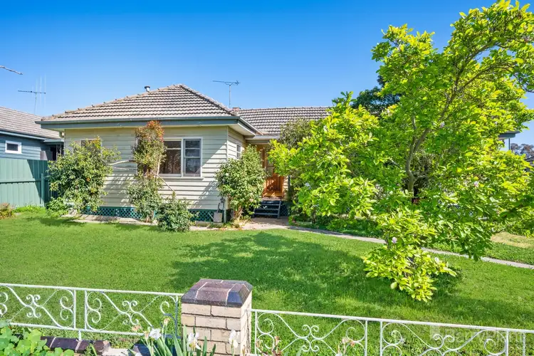 Main view of Homely house listing, 34 Morrison Street, Kangaroo Flat VIC 3555