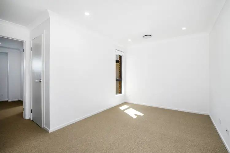 Sixth view of Homely house listing, 5 Colonel Way, Jordan Springs NSW 2747