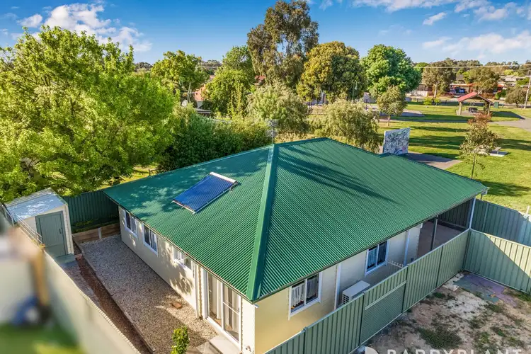 3a Meggs Court, California Gully VIC 3556