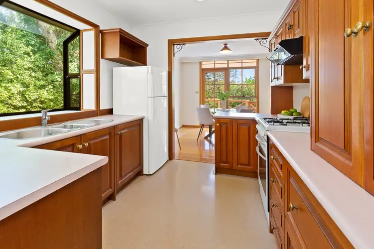 Fifth view of Homely house listing, 146 Wimbledon Avenue, Mount Eliza VIC 3930