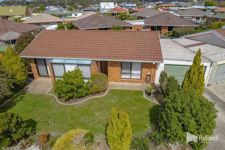 17/1 Seahaven Crescent, Shearwater TAS 7307