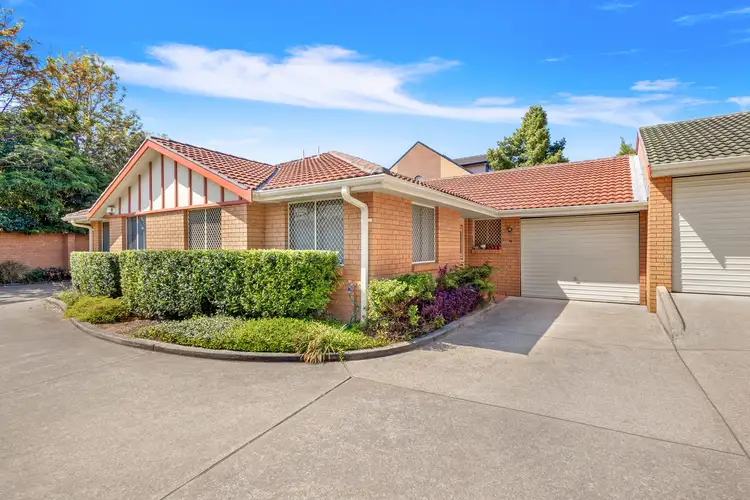 11/7 Nioka Court, Oatlands NSW 2117