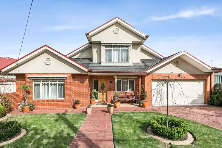1/19 Grice Crescent, Essendon VIC 3040