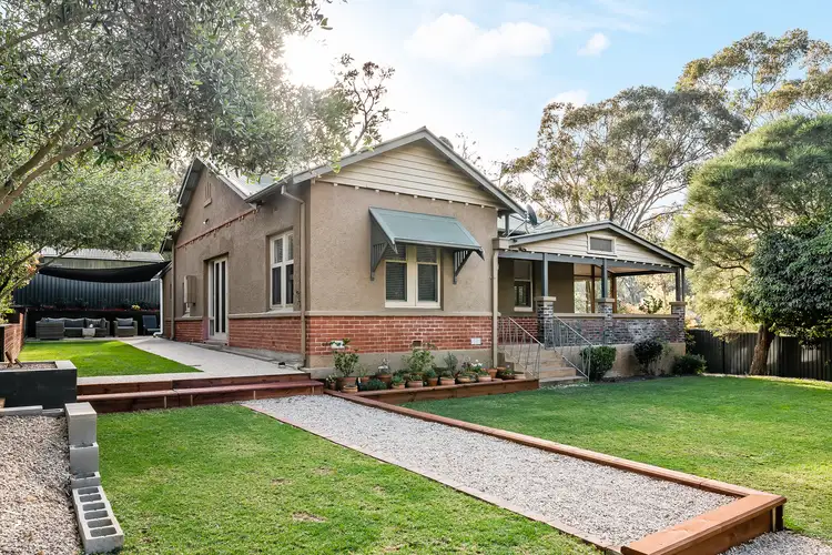 11 Edgecumbe Parade, Blackwood SA 5051