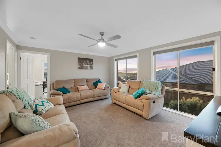 Fourth view of Homely house listing, 6 Summerhill Boulevard, Drouin VIC 3818