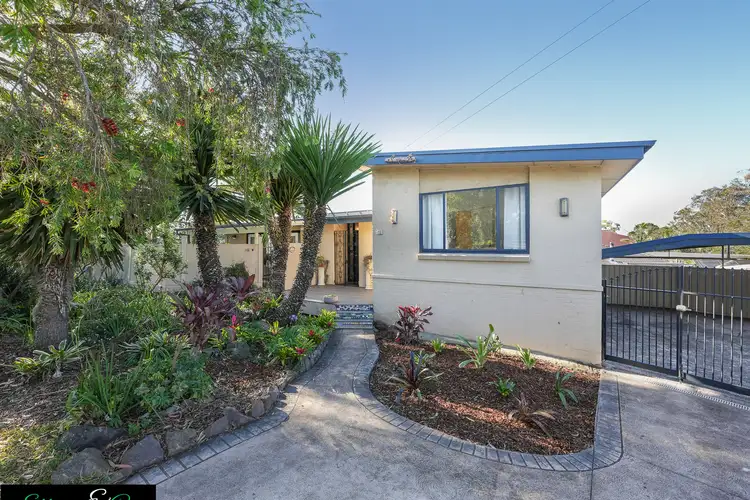21 Forrest Street, Oak Flats NSW 2529