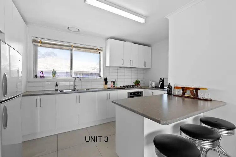 Second view of Homely block of units listing, 1-4/7 Finlay Street, Frankston VIC 3199